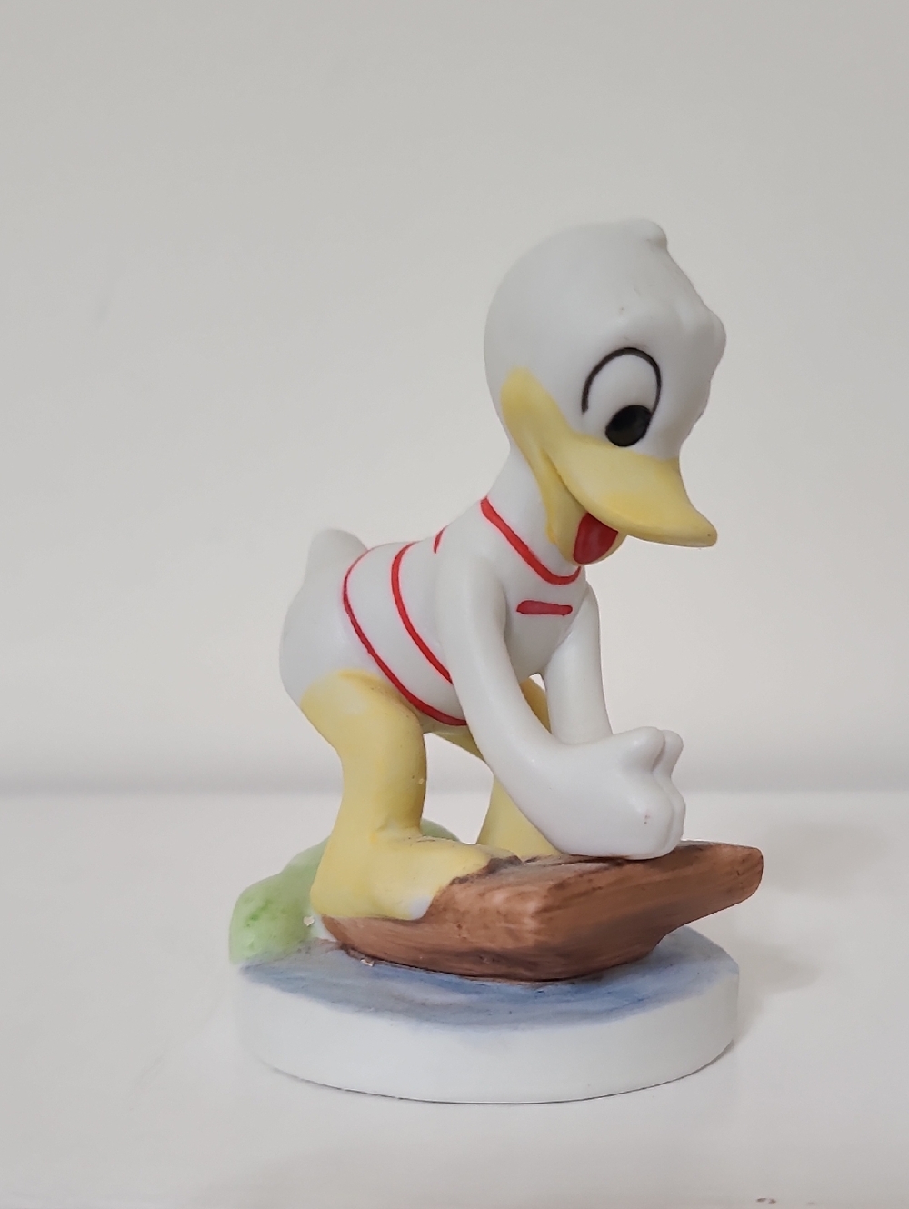 Vintage Disney Gift-ware swimming Donald Duck Bisque Figurine Taiwan